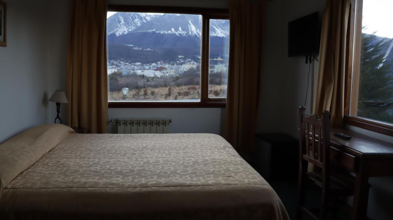 Oikos Hotel Ushuaia Buitenkant foto
