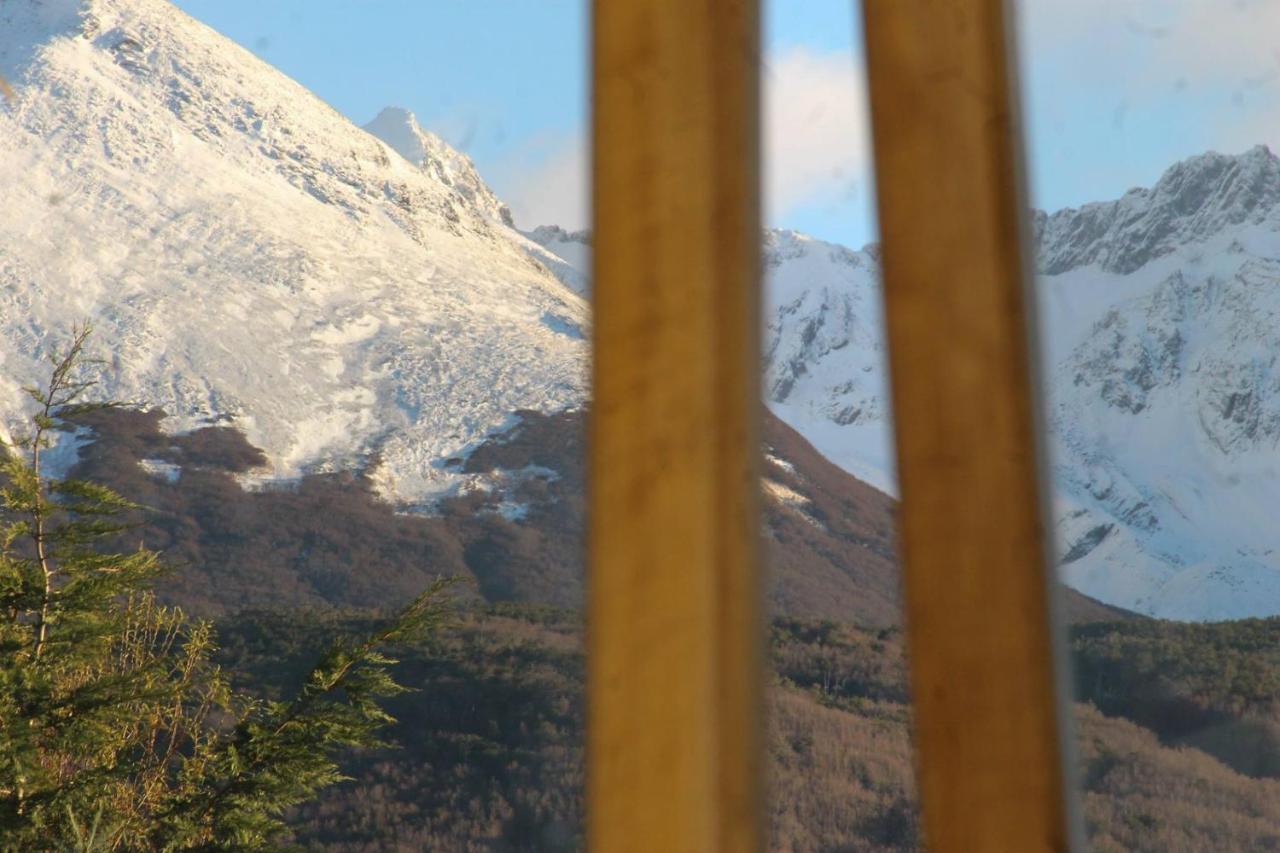 Oikos Hotel Ushuaia Buitenkant foto